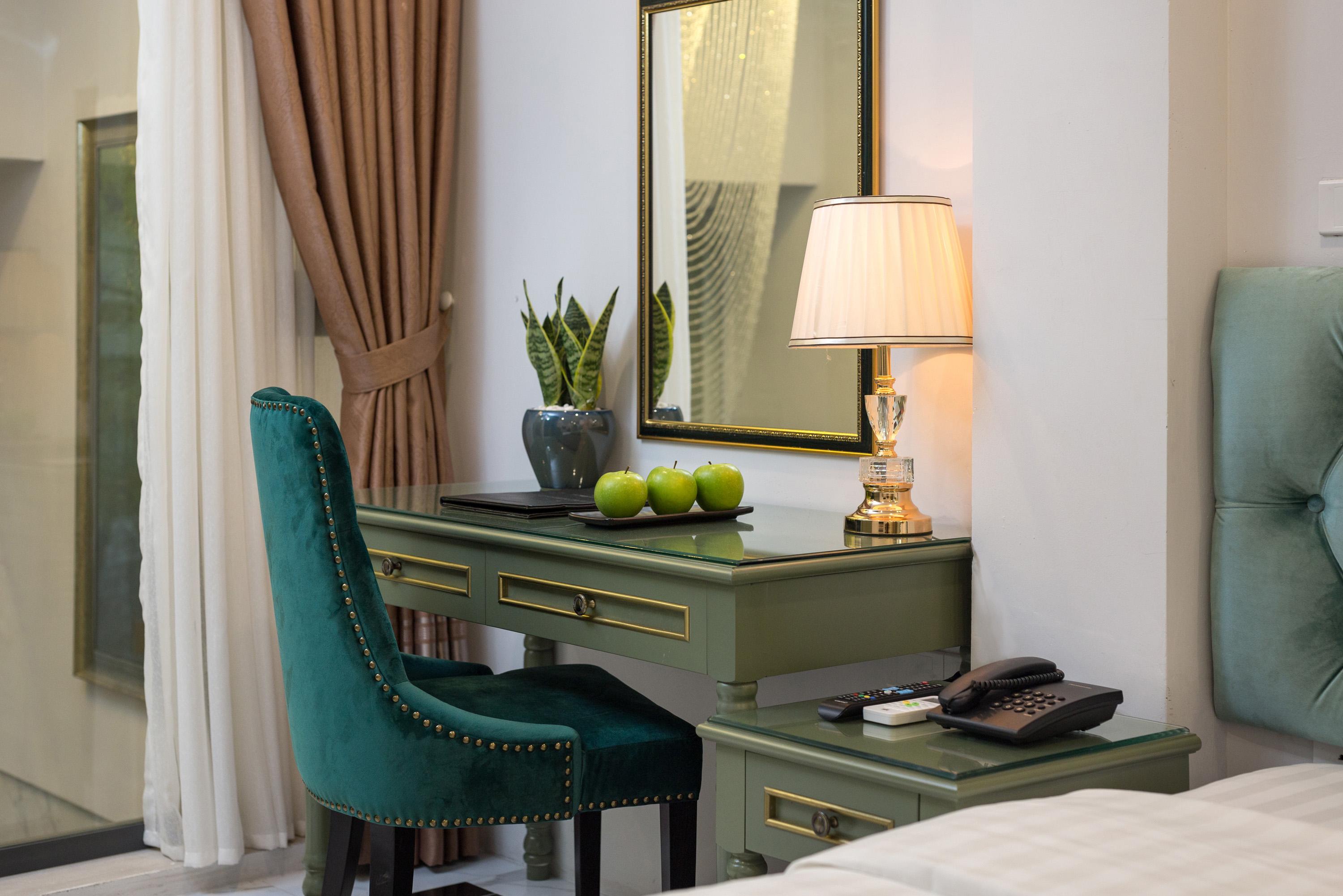 Gatsby Hanoi Hotel & Travel Exterior photo