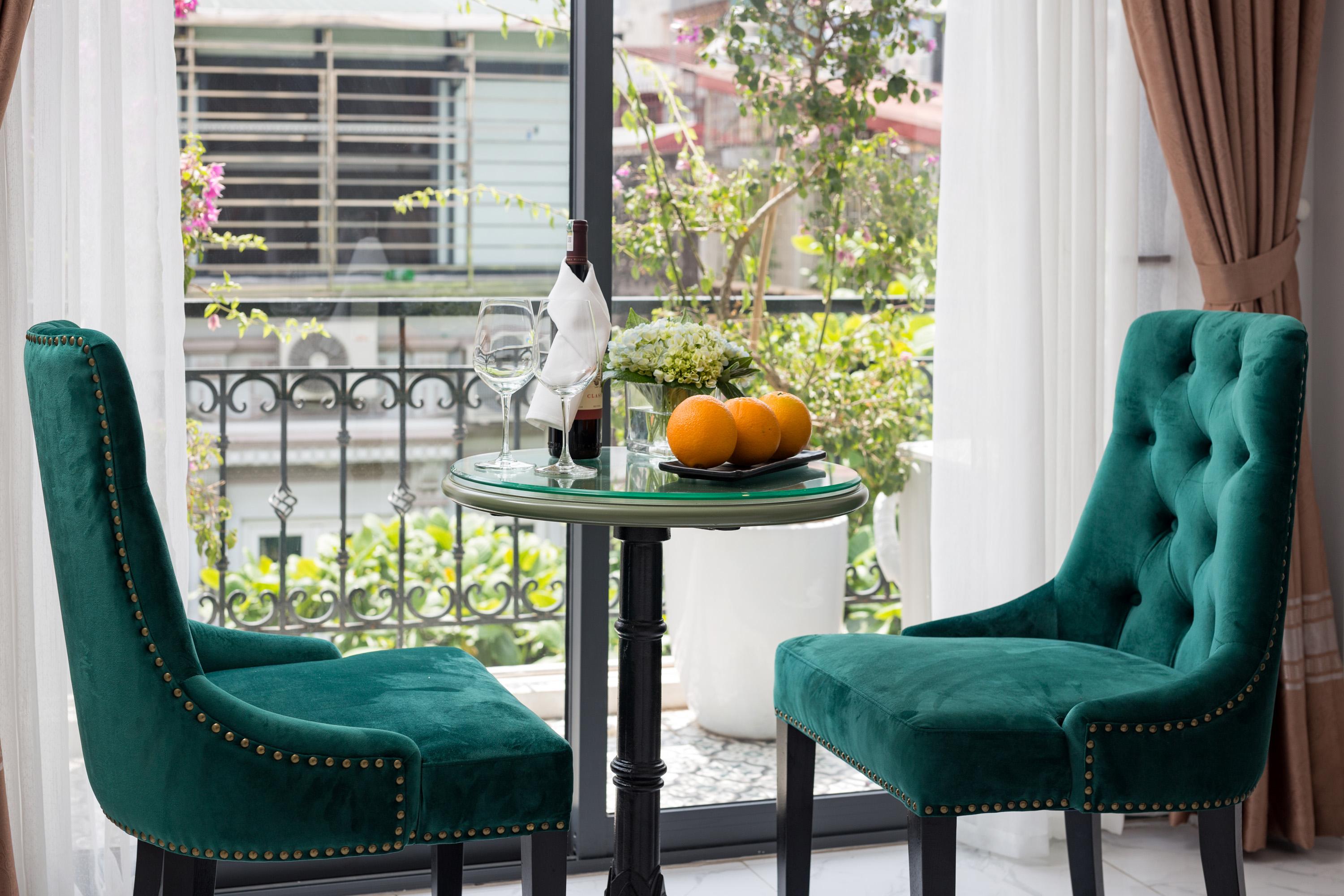 Gatsby Hanoi Hotel & Travel Exterior photo
