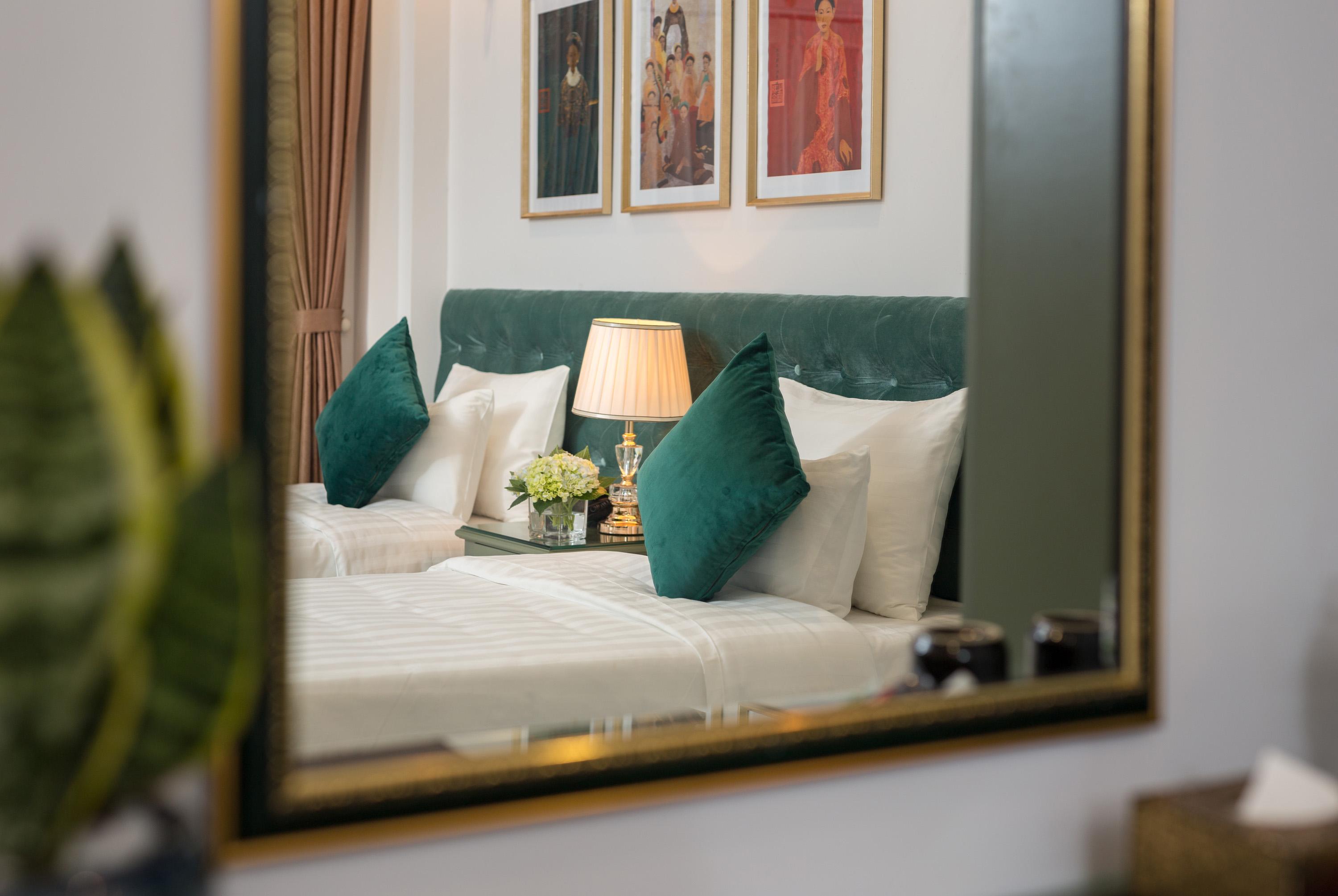 Gatsby Hanoi Hotel & Travel Exterior photo