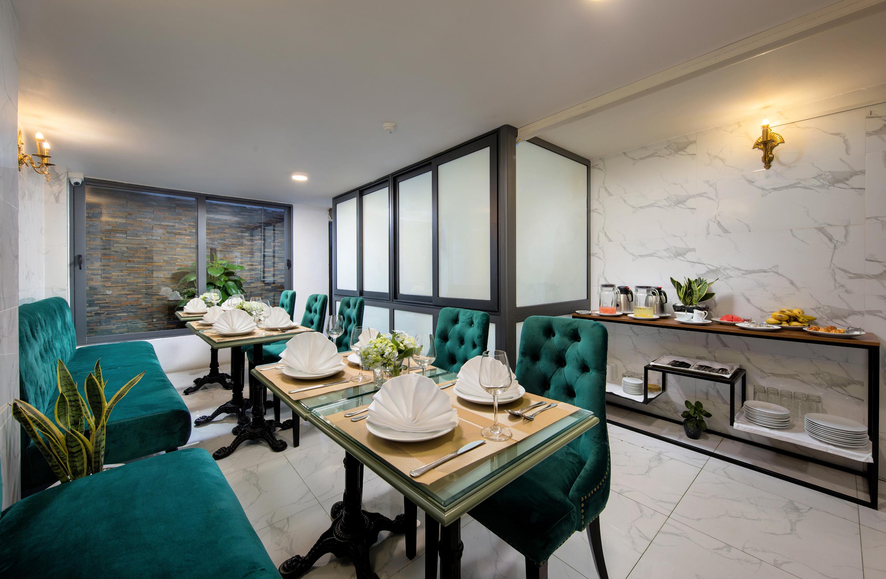 Gatsby Hanoi Hotel & Travel Exterior photo