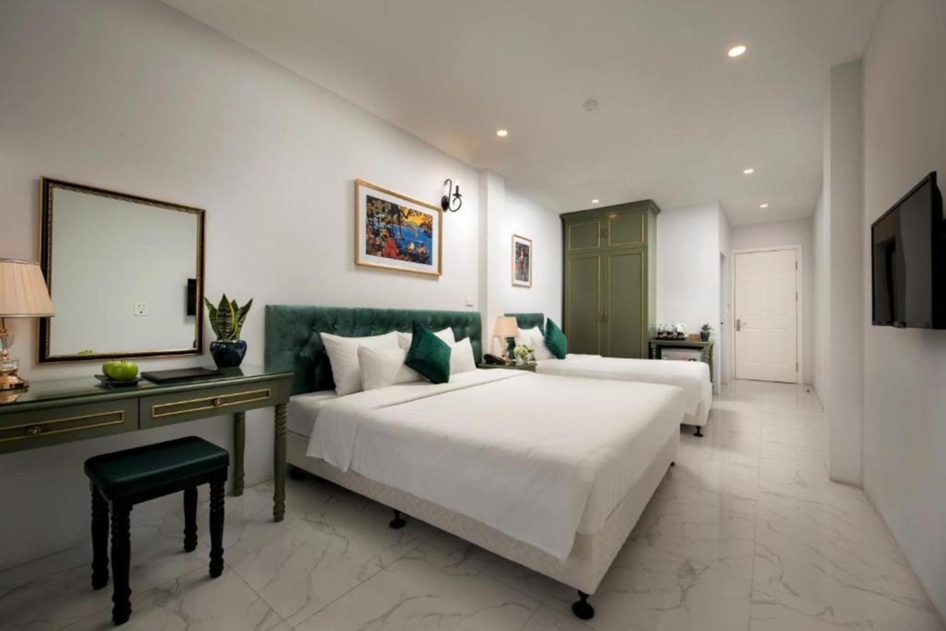 Gatsby Hanoi Hotel & Travel Exterior photo